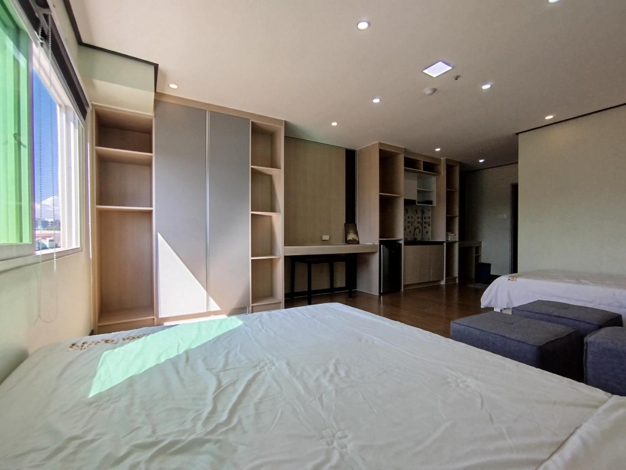 Emmaus Condotel Angeles Esterno foto